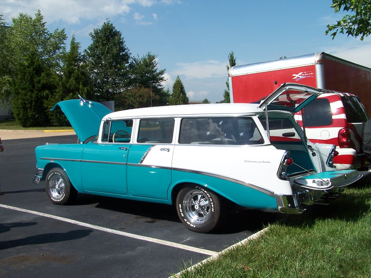 Debut car show