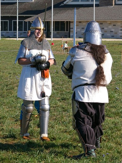 Squire Kale prepares to defend again Rhys McGregor.